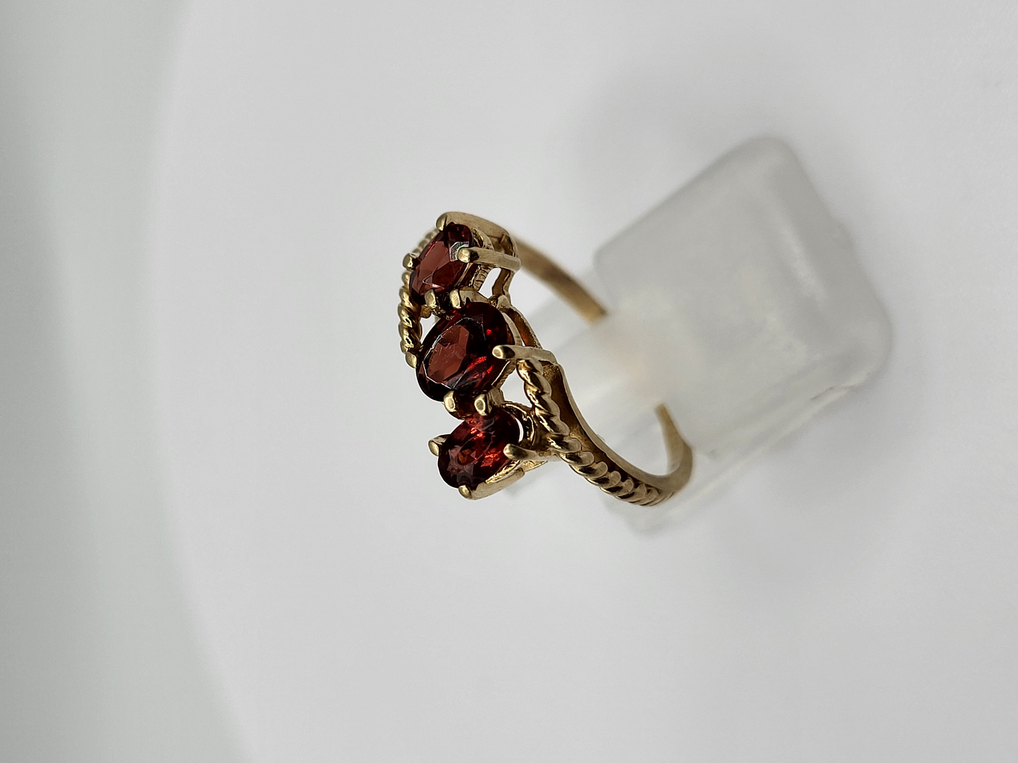 f45beff0-a109-11f0-a7cf-36a497c9eeeb